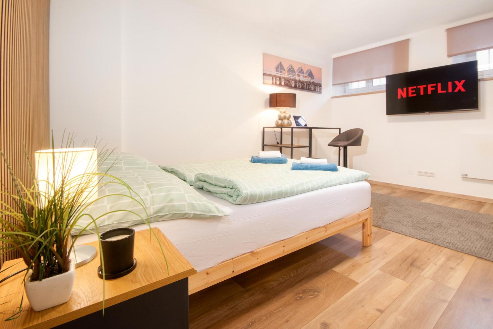 Lendkanal - City - Netflix - Waschmaschine - Kaffeevollautomat - 8 Pax - 4 Schlafzimmer Klagenfurt am Woerthersee Exterior foto