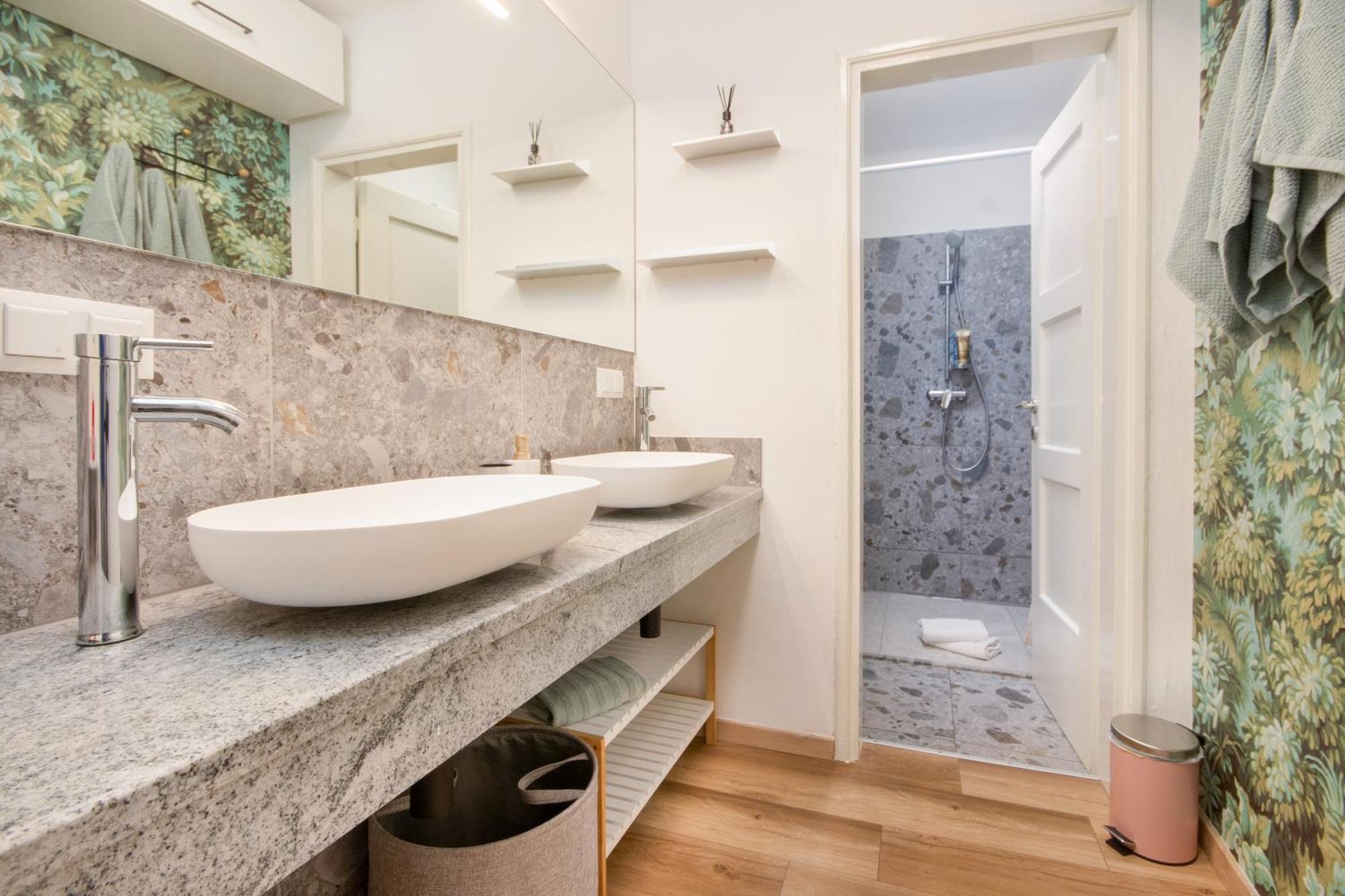 Lendkanal - City - Netflix - Waschmaschine - Kaffeevollautomat - 8 Pax - 4 Schlafzimmer Klagenfurt am Woerthersee Exterior foto